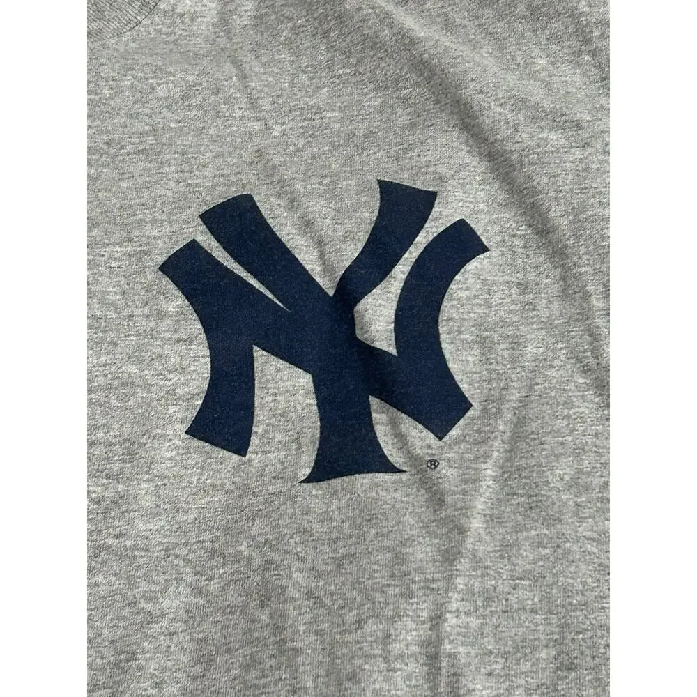 Vtg NY Yankees T Shirt XXL Mens Jeter #2 Short Sleeve Gray Baseball Majestic Old